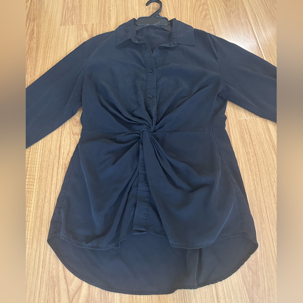Zara button down top - Picture 3 of 3
